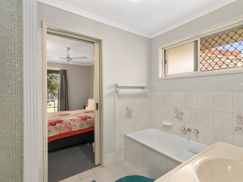 12 Vucas Court, Currumbin Waters QLD 4223