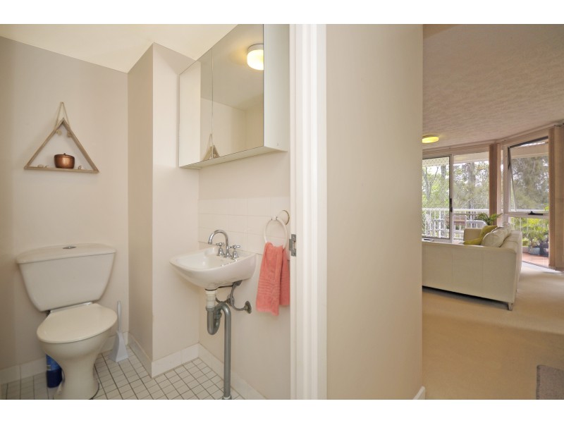 60/56-70 Guineas Creek Road, Currumbin Waters QLD 4223