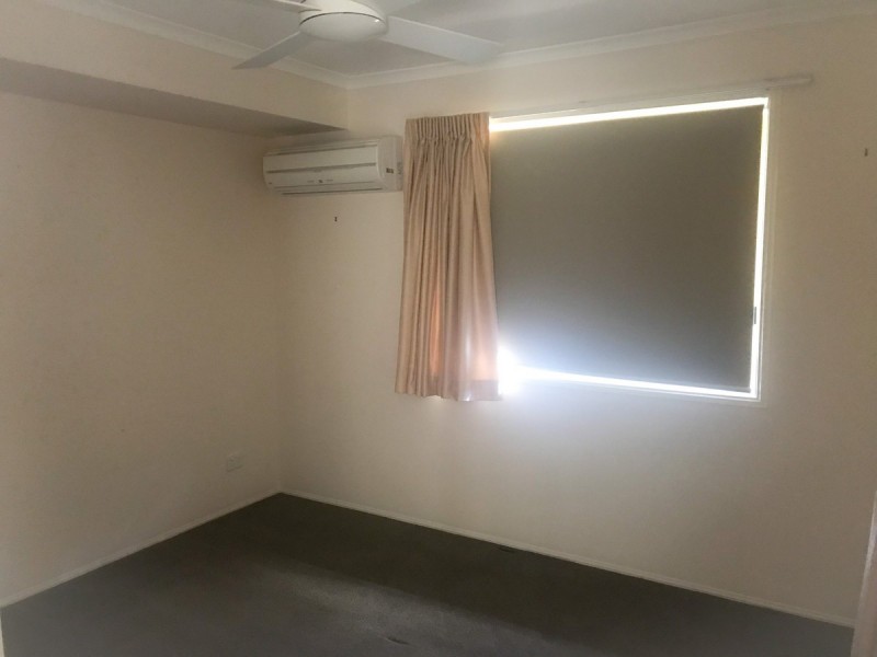 36 Cumberland Drive, Varsity Lakes QLD 4227