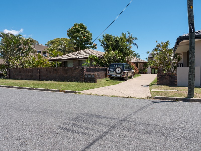 39 Boodera Road, Palm Beach QLD 4221