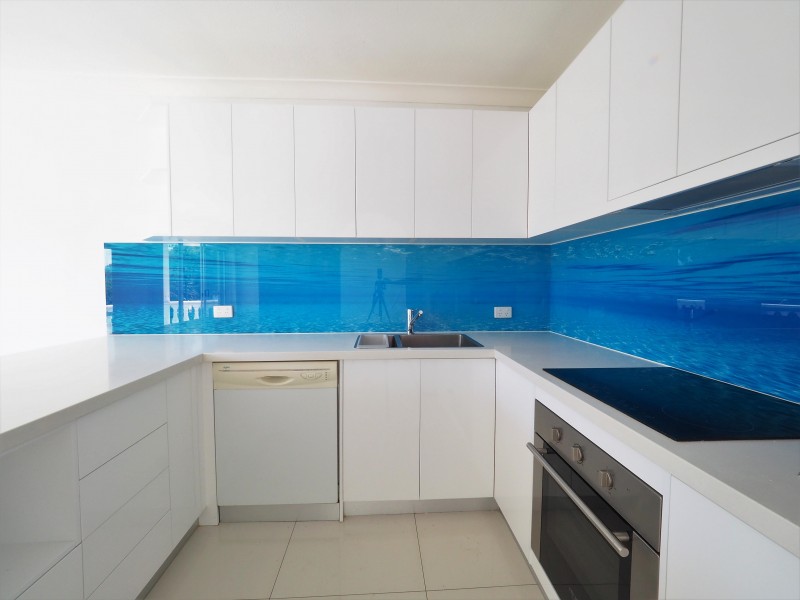 5/4 Murlong Crescent, Palm Beach QLD 4221