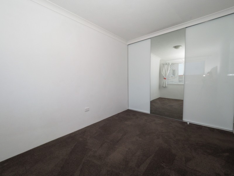 5/4 Murlong Crescent, Palm Beach QLD 4221