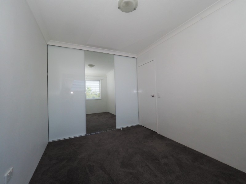 5/4 Murlong Crescent, Palm Beach QLD 4221