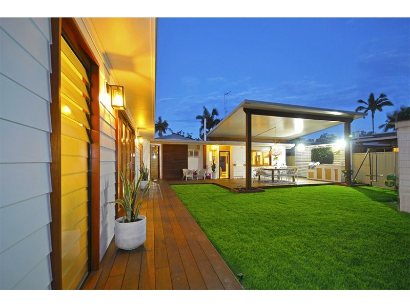 14 Amboina Avenue, Palm Beach QLD 4221