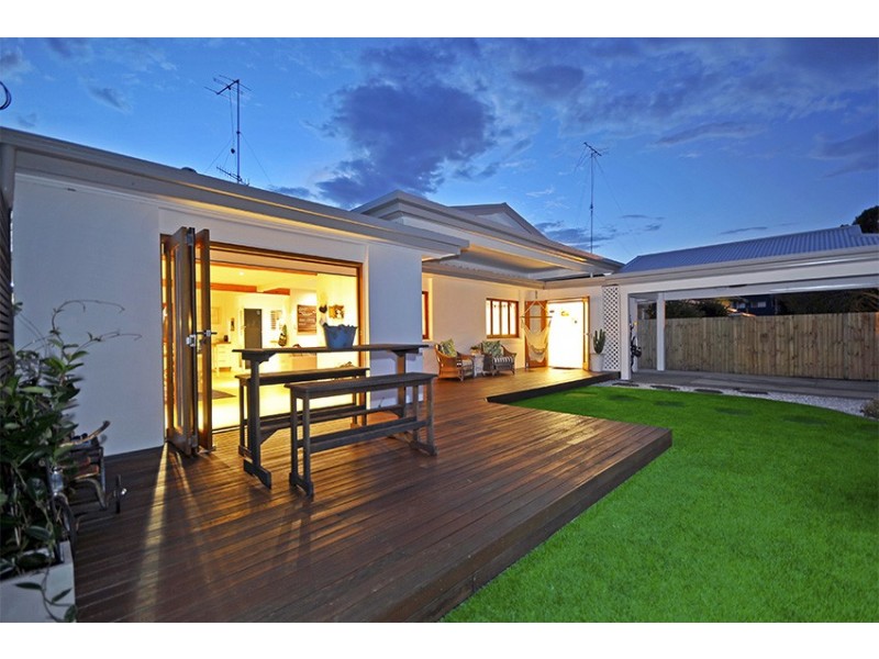 14 Amboina Avenue, Palm Beach QLD 4221