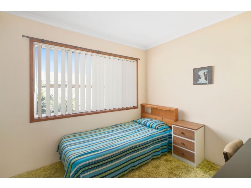 9/16 Mawarra Street, Palm Beach QLD 4221