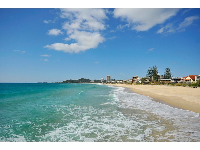 10 Beelyu Street, Burleigh Heads QLD 4220