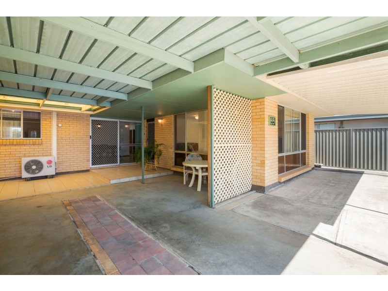 85 Mallawa Drive, Palm Beach QLD 4221