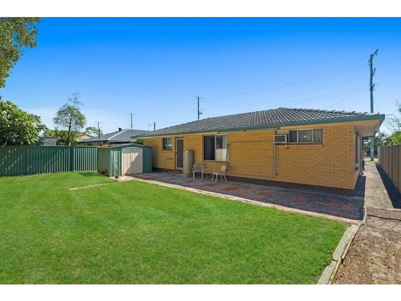 85 Mallawa Drive, Palm Beach QLD 4221