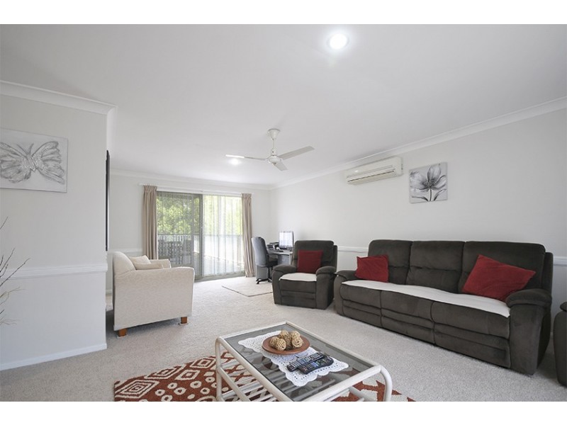 15 Laurina Court, Elanora QLD 4221