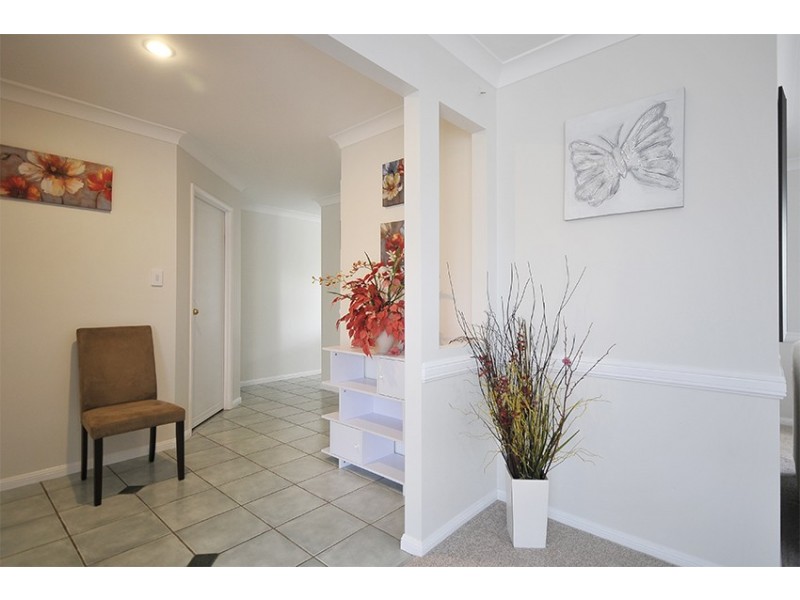 15 Laurina Court, Elanora QLD 4221