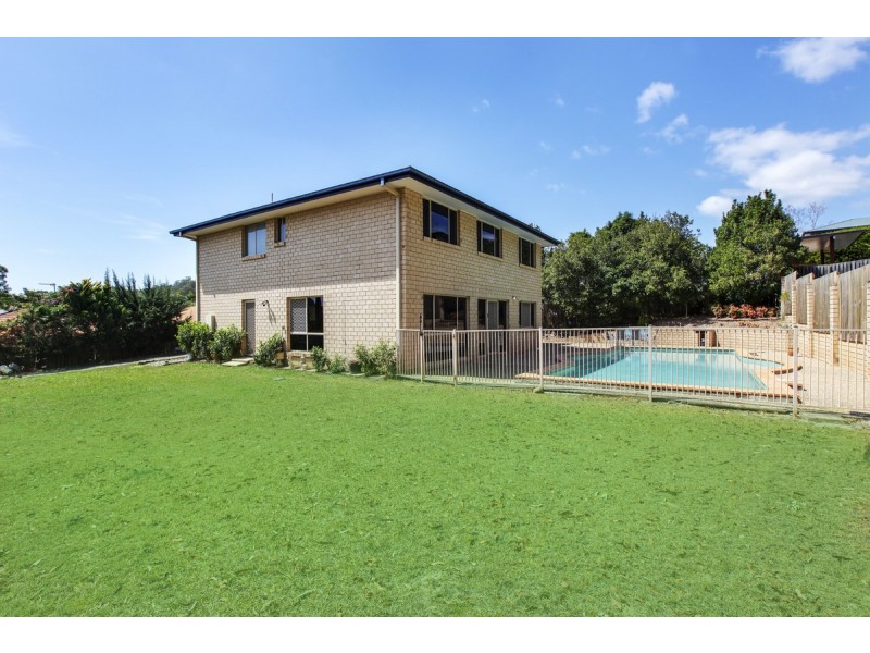 80 Silver Glade Drive, Elanora QLD 4221