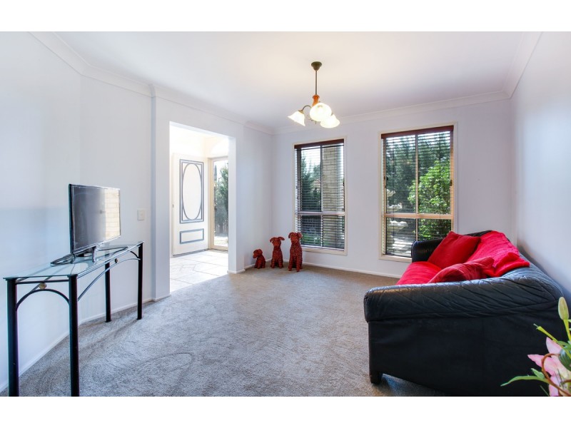 80 Silver Glade Drive, Elanora QLD 4221