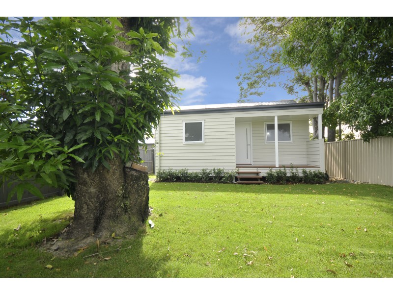 B/50 second Avenue, Palm Beach QLD 4221