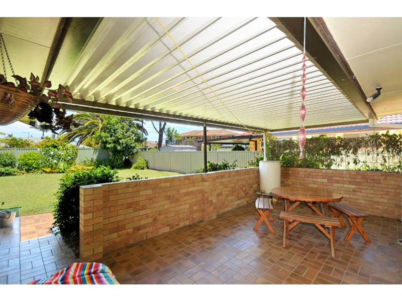 63 Ironbark Street, Elanora QLD 4221