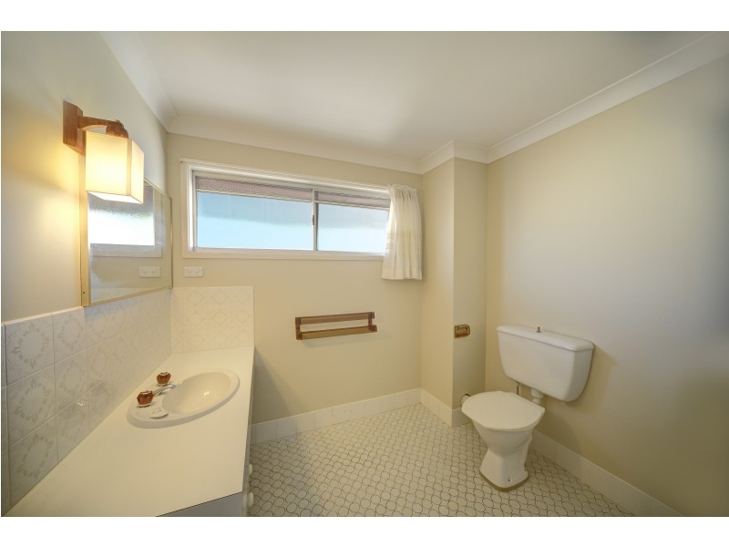 2/83 Laguna Avenue, Palm Beach QLD 4221