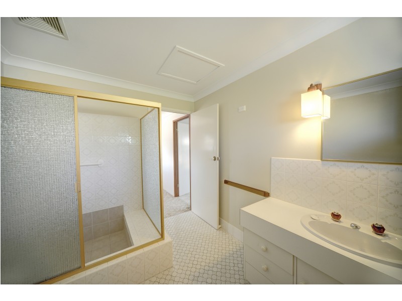 2/83 Laguna Avenue, Palm Beach QLD 4221