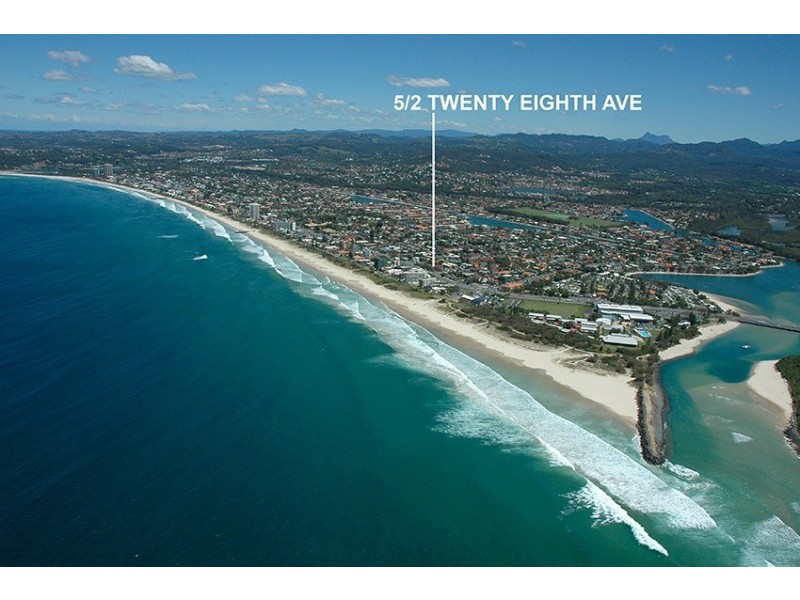 5/2 Twenty Eighth Avenue, Palm Beach QLD 4221