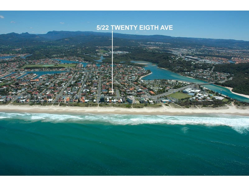 5/2 Twenty Eighth Avenue, Palm Beach QLD 4221