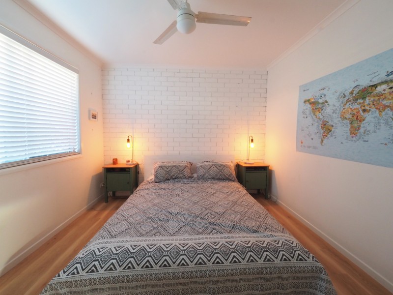 1/22 Fourth Avenue, Palm Beach QLD 4221