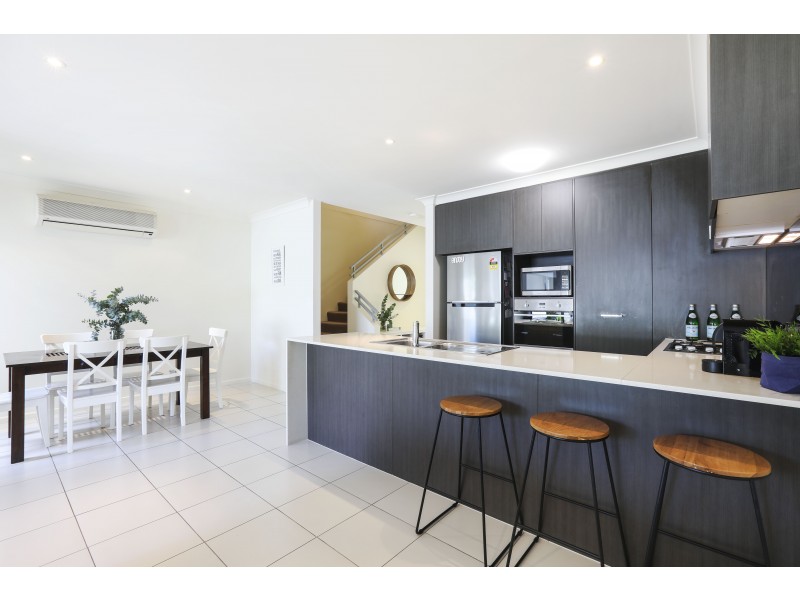 75/2 Inland Drive, Tugun QLD 4224