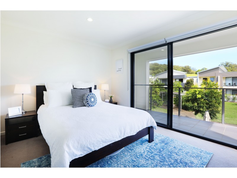 75/2 Inland Drive, Tugun QLD 4224