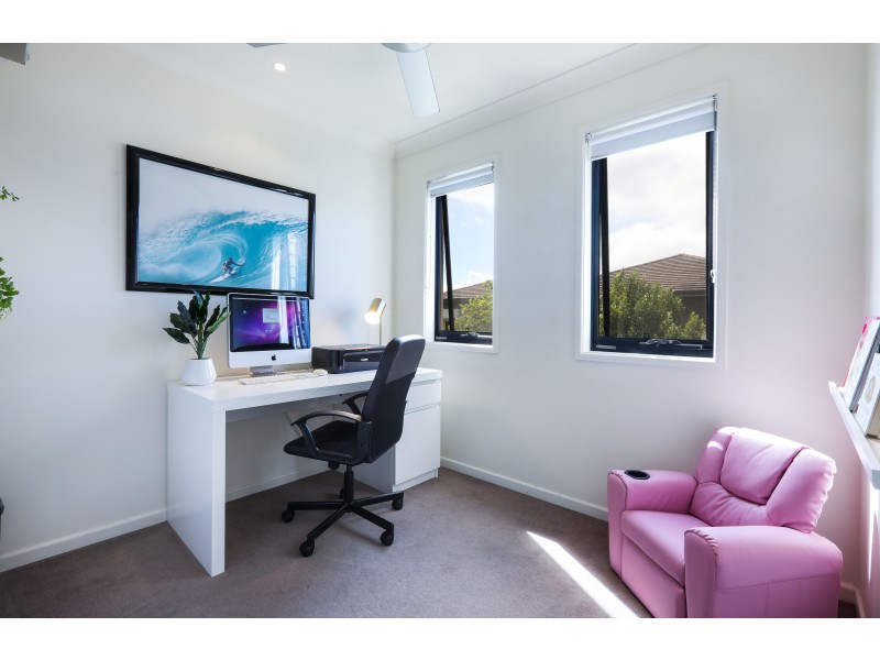 75/2 Inland Drive, Tugun QLD 4224