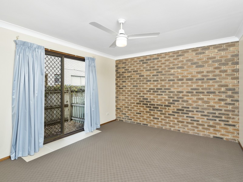 2/233 Kennedy Drive, Tweed Heads West NSW 2485