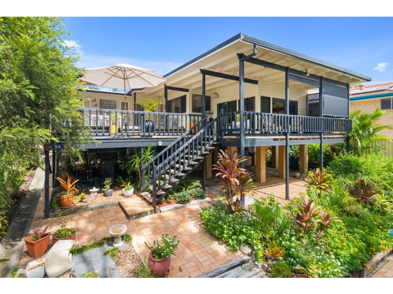 35 Winders Avenue, Tugun QLD 4224