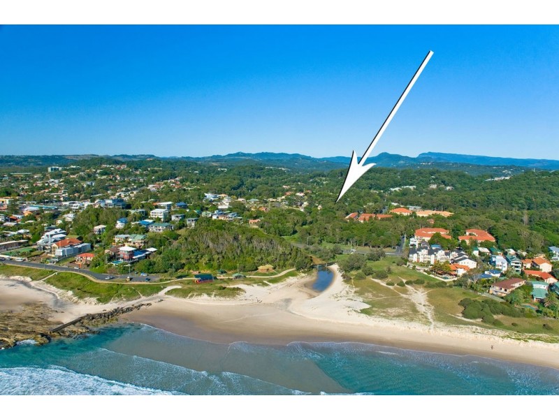 35 Winders Avenue, Tugun QLD 4224