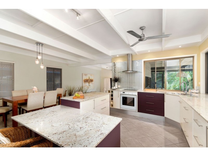 35 Winders Avenue, Tugun QLD 4224