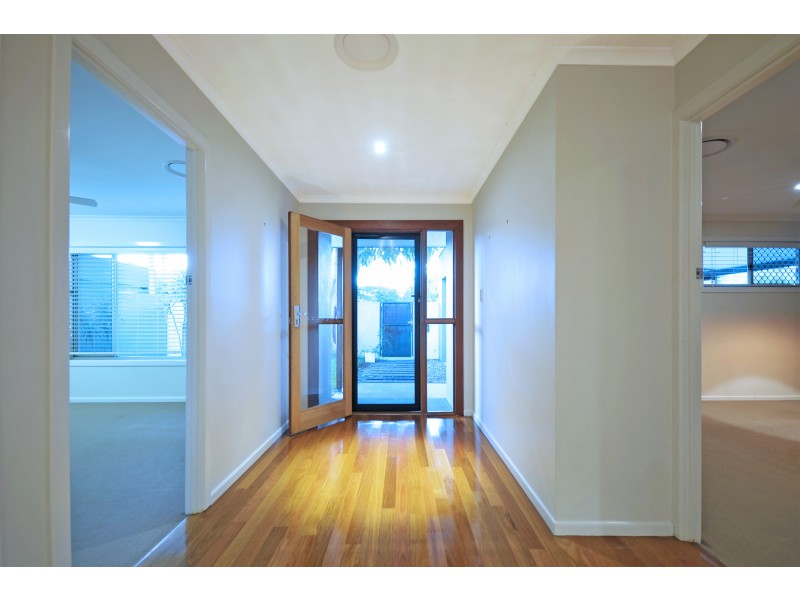 76 Twenty Fifth Avenue, Palm Beach QLD 4221