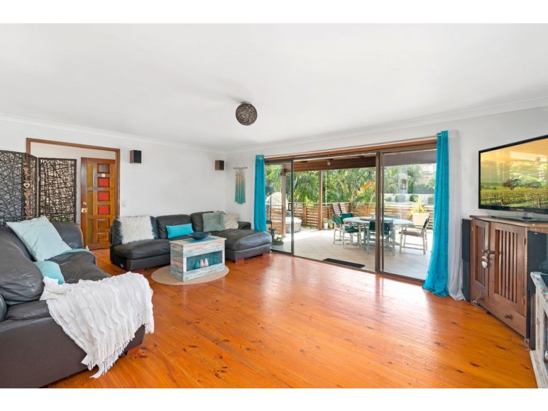 14 Alinjarra Drive, Tugun QLD 4224