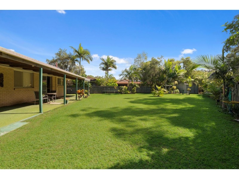 14 Almond Court, Elanora QLD 4221