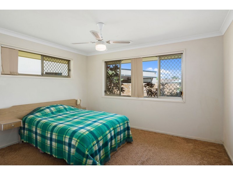 14 Almond Court, Elanora QLD 4221