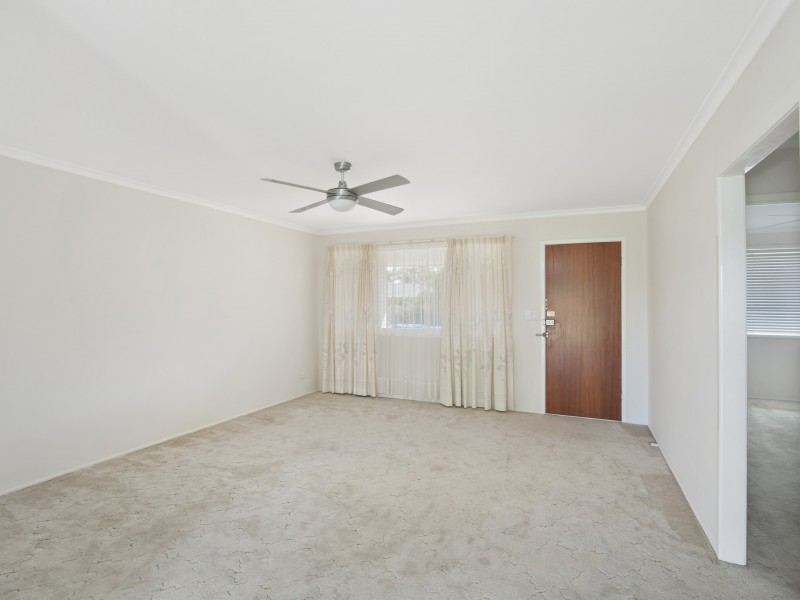 34 Tatha Avenue, Palm Beach QLD 4221