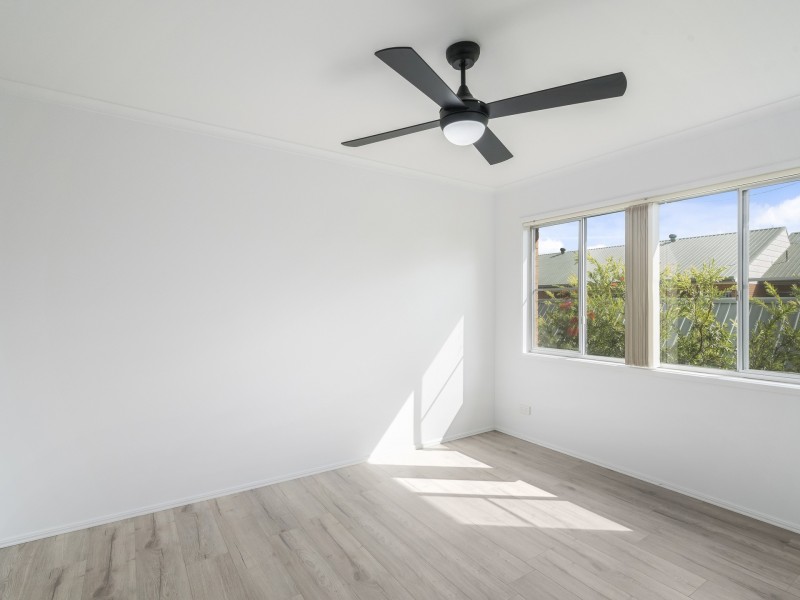 9/16 Mawarra Street, Palm Beach QLD 4221