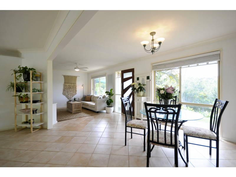 8 Haylett Court, Tallai QLD 4213