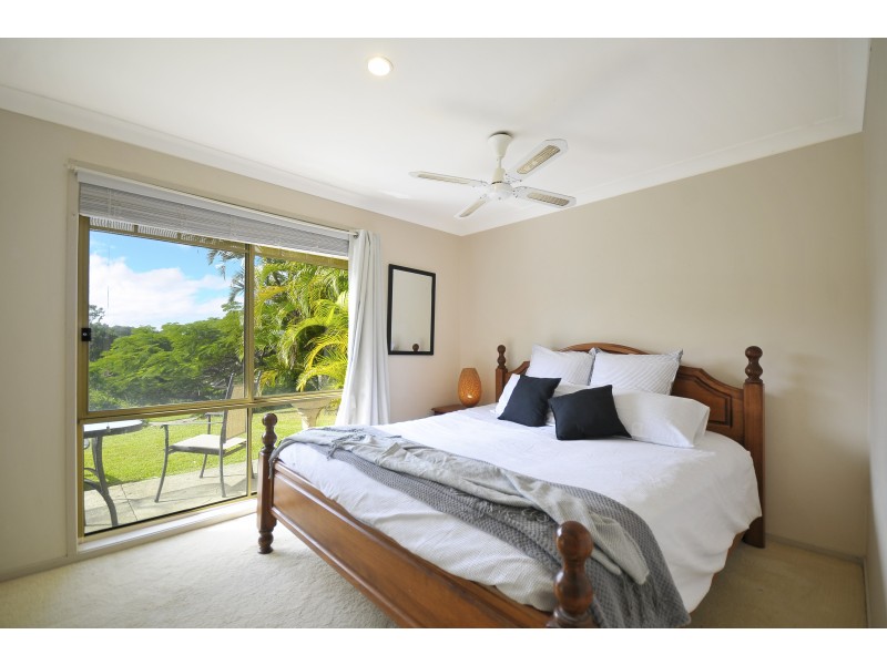 8 Haylett Court, Tallai QLD 4213