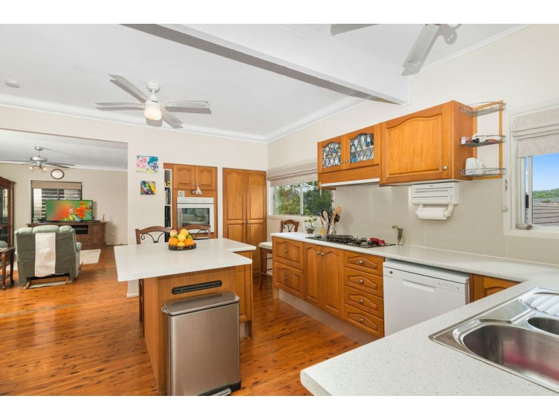 4 Wilpark Crescent, Currumbin Waters QLD 4223