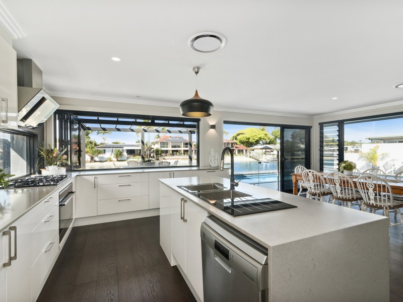 10 Swordfish Court, Palm Beach QLD 4221