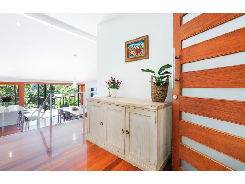 27 Domain Road, Currumbin QLD 4223
