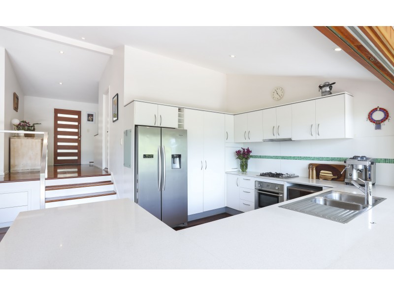 27 Domain Road, Currumbin QLD 4223