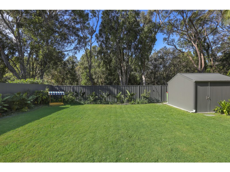 11 Carlyle Drive, Currumbin QLD 4223