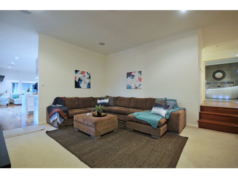 12 Stockyard Court, Tallebudgera QLD 4228