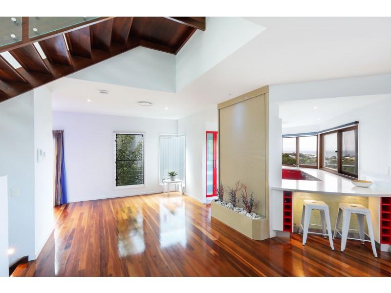 65 Crest Drive, Currumbin QLD 4223