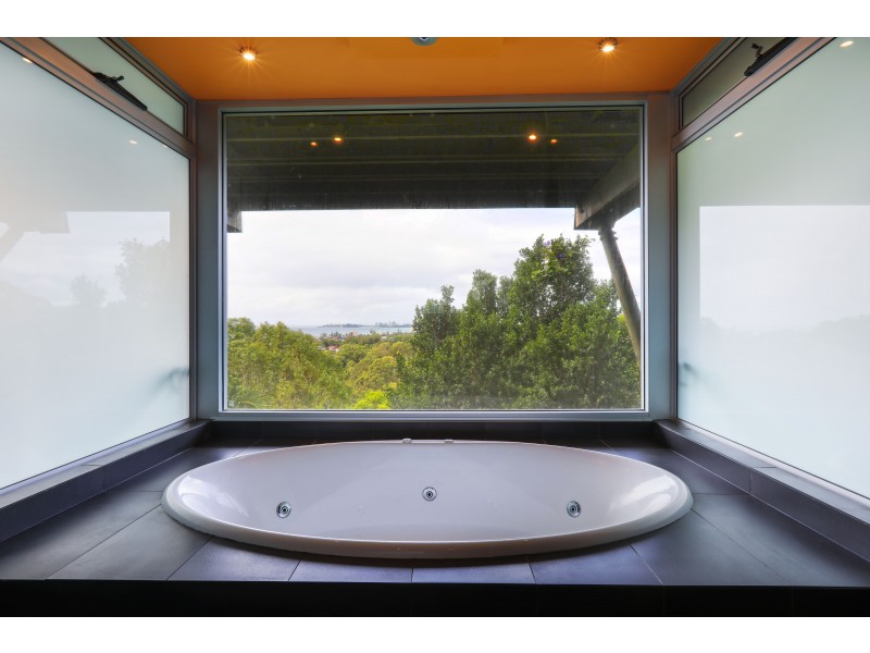 65 Crest Drive, Currumbin QLD 4223