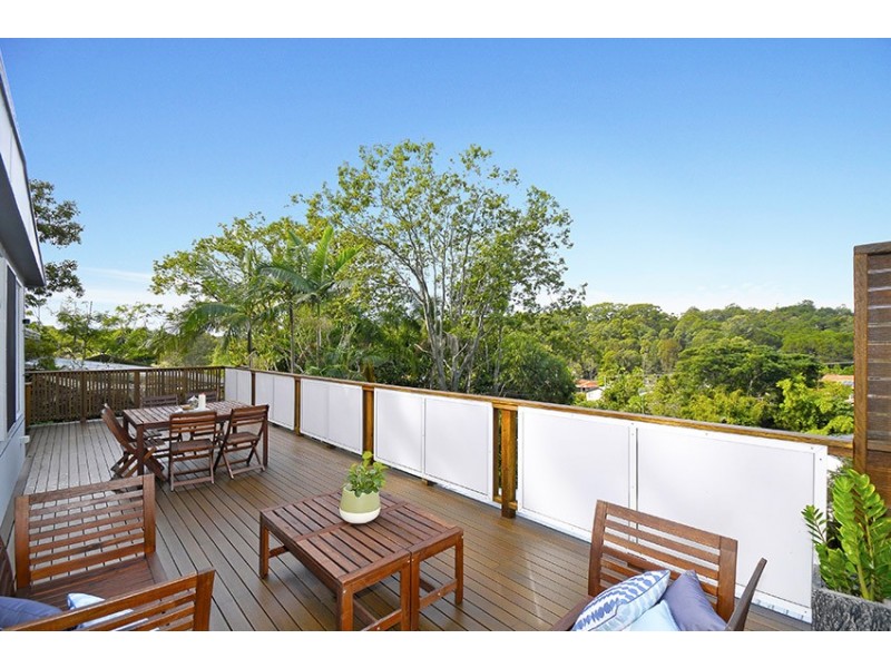 9 Walsh Street, Currumbin QLD 4223