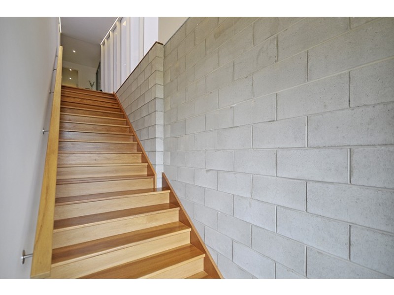 9 Walsh Street, Currumbin QLD 4223