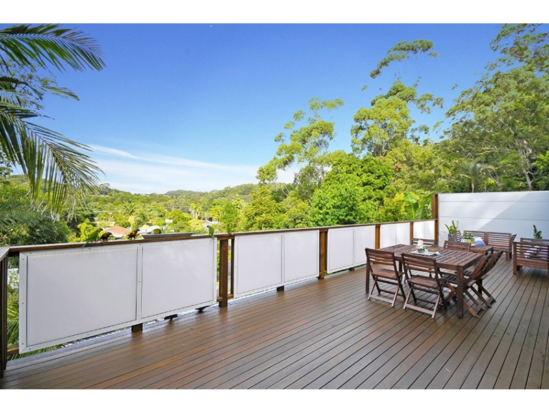 9 Walsh Street, Currumbin QLD 4223